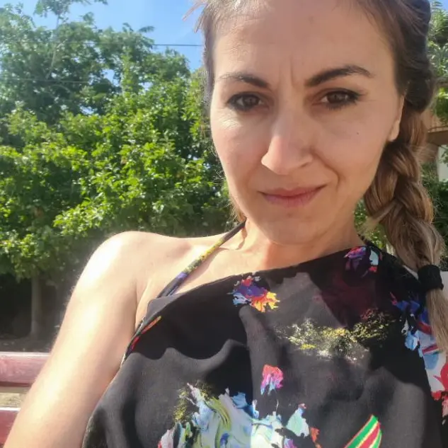 Gabriela Covalciuc, design vestimentar, membru al echipei Men’s Club
